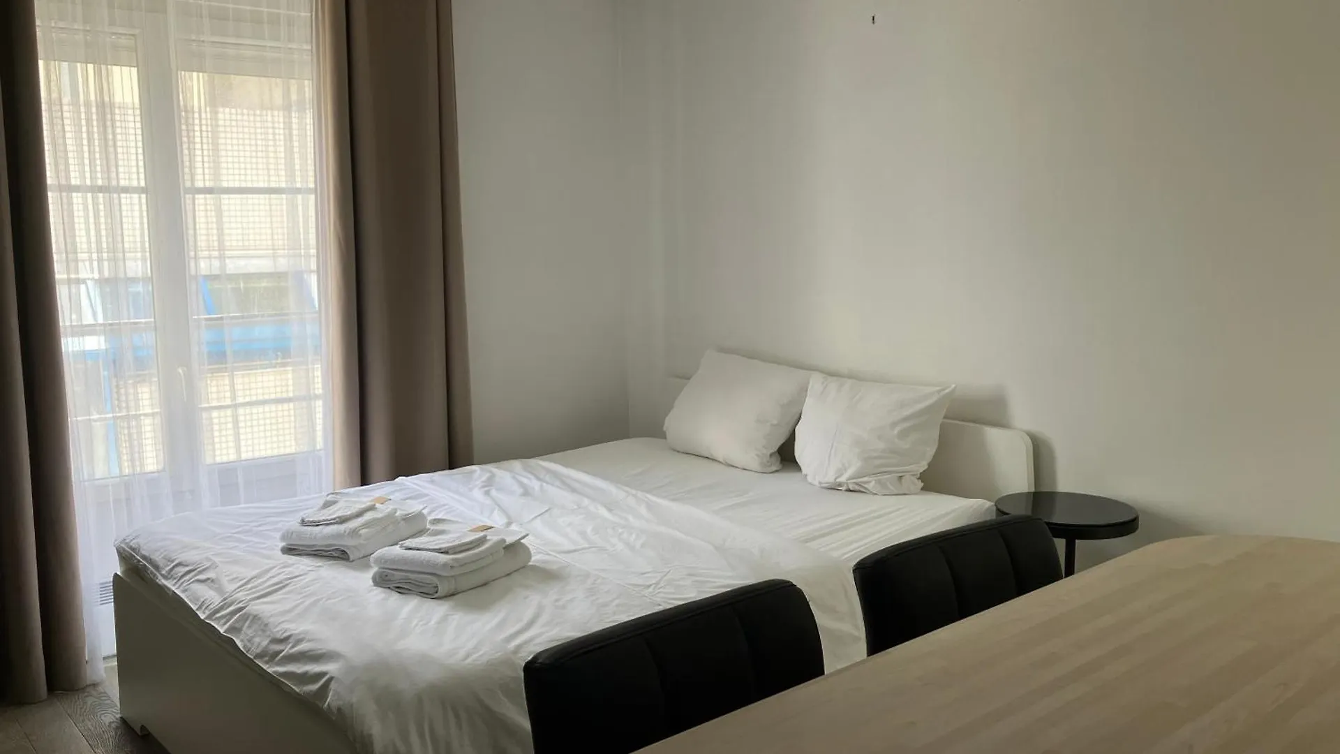 Maison Le Bac Apartment *