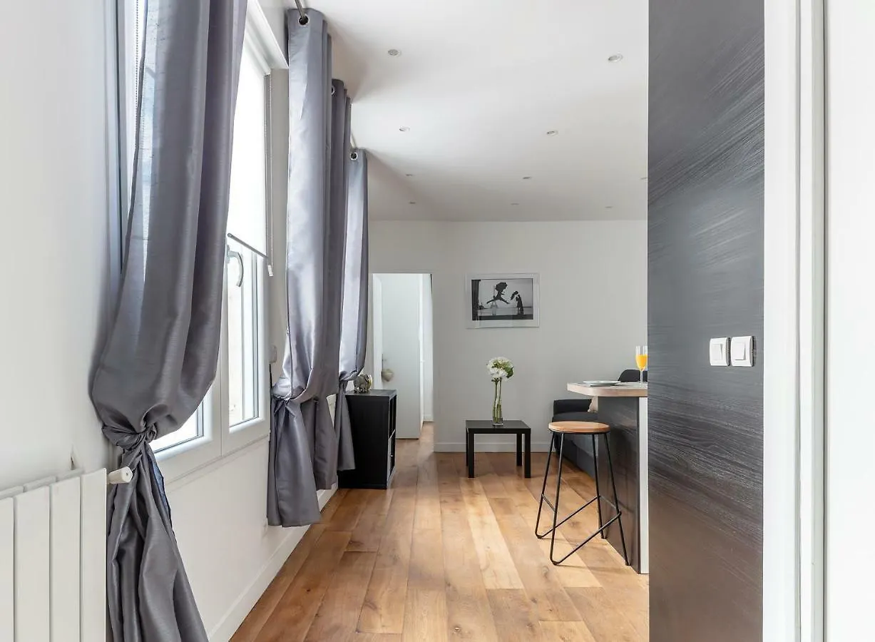 Maison Le Bac Apartment *